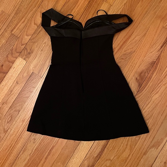 Ebony mini dress - Picture 5 of 6